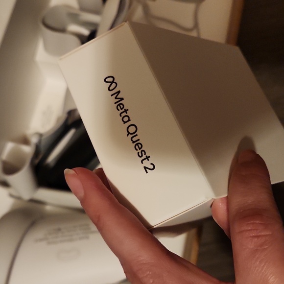 VR Meta Quest 2 - Picture 9 of 12